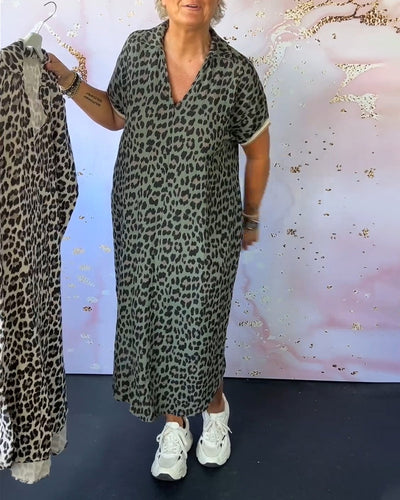 Short Sleeve Dress with V-Neck and Leopard Pattern