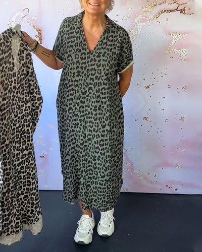 Short Sleeve Dress with V-Neck and Leopard Pattern