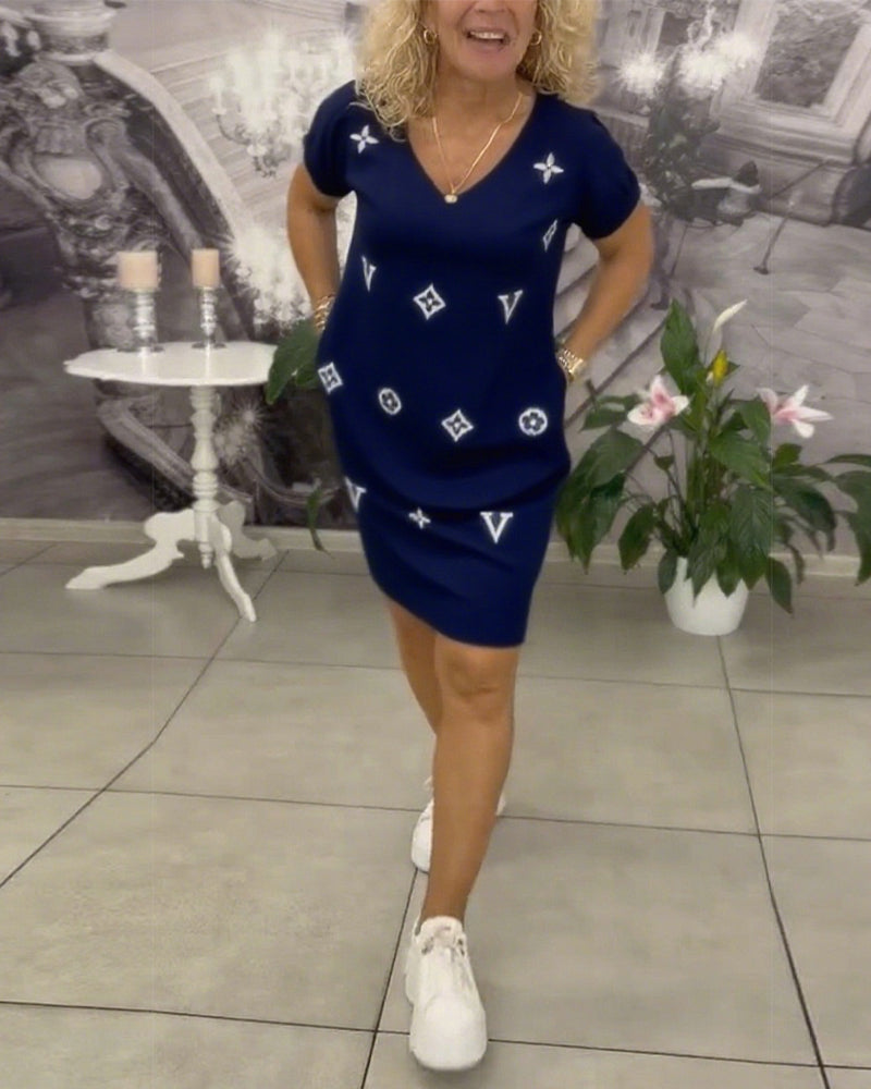 Stylish V-Neck Short Sleeve Dress