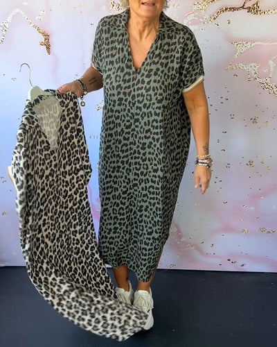 Short Sleeve Dress with V-Neck and Leopard Pattern